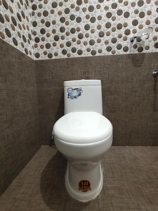 瓦尔卡拉 White House Residency酒店 外观 照片